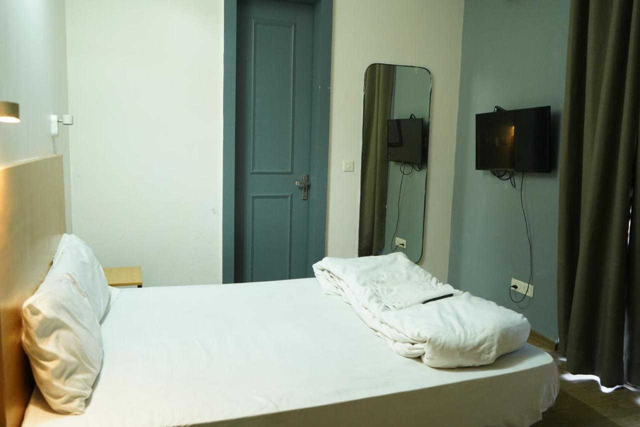 Fabhotel Sky Land Delhi Zewnętrze zdjęcie