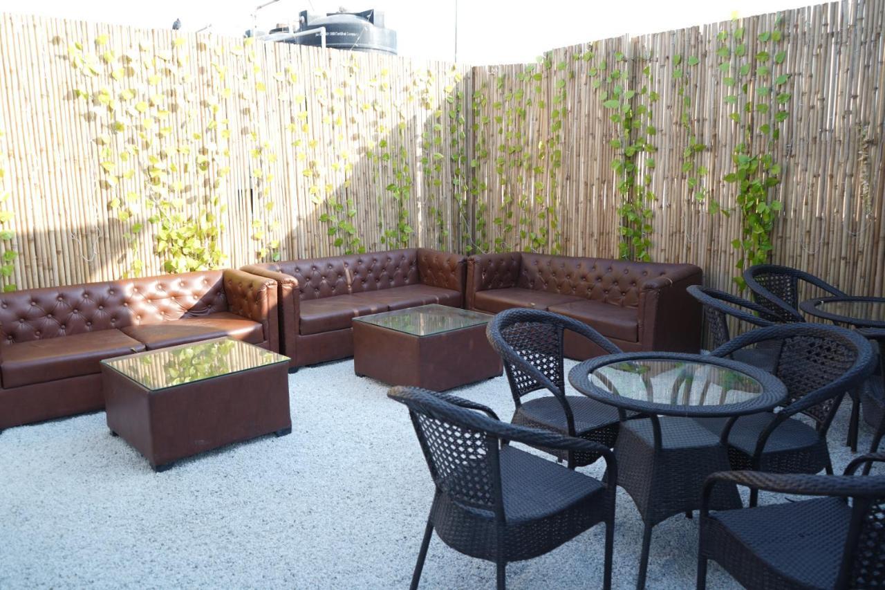 Fabhotel Sky Land Delhi Zewnętrze zdjęcie