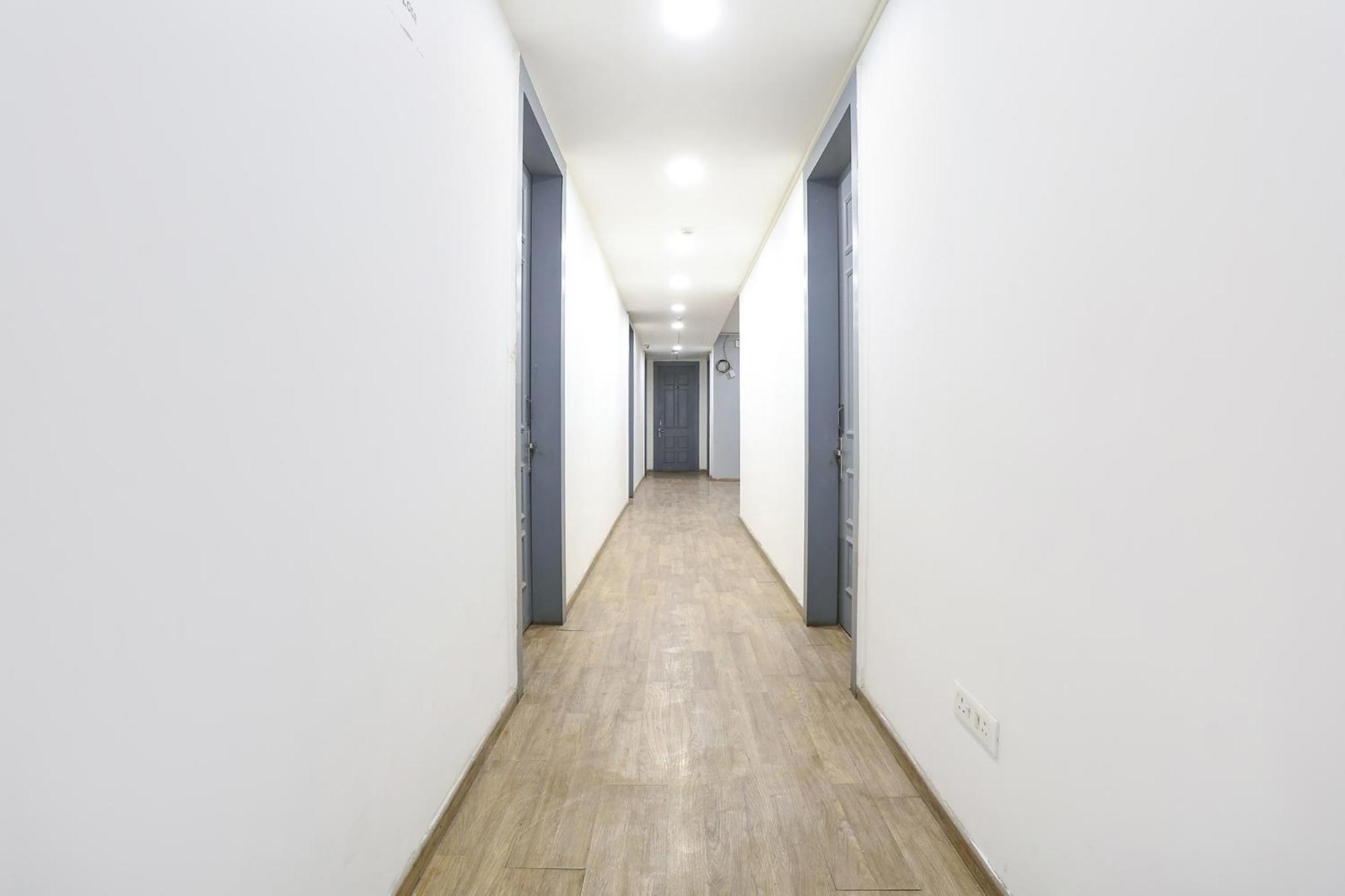 Fabhotel Sky Land Delhi Zewnętrze zdjęcie