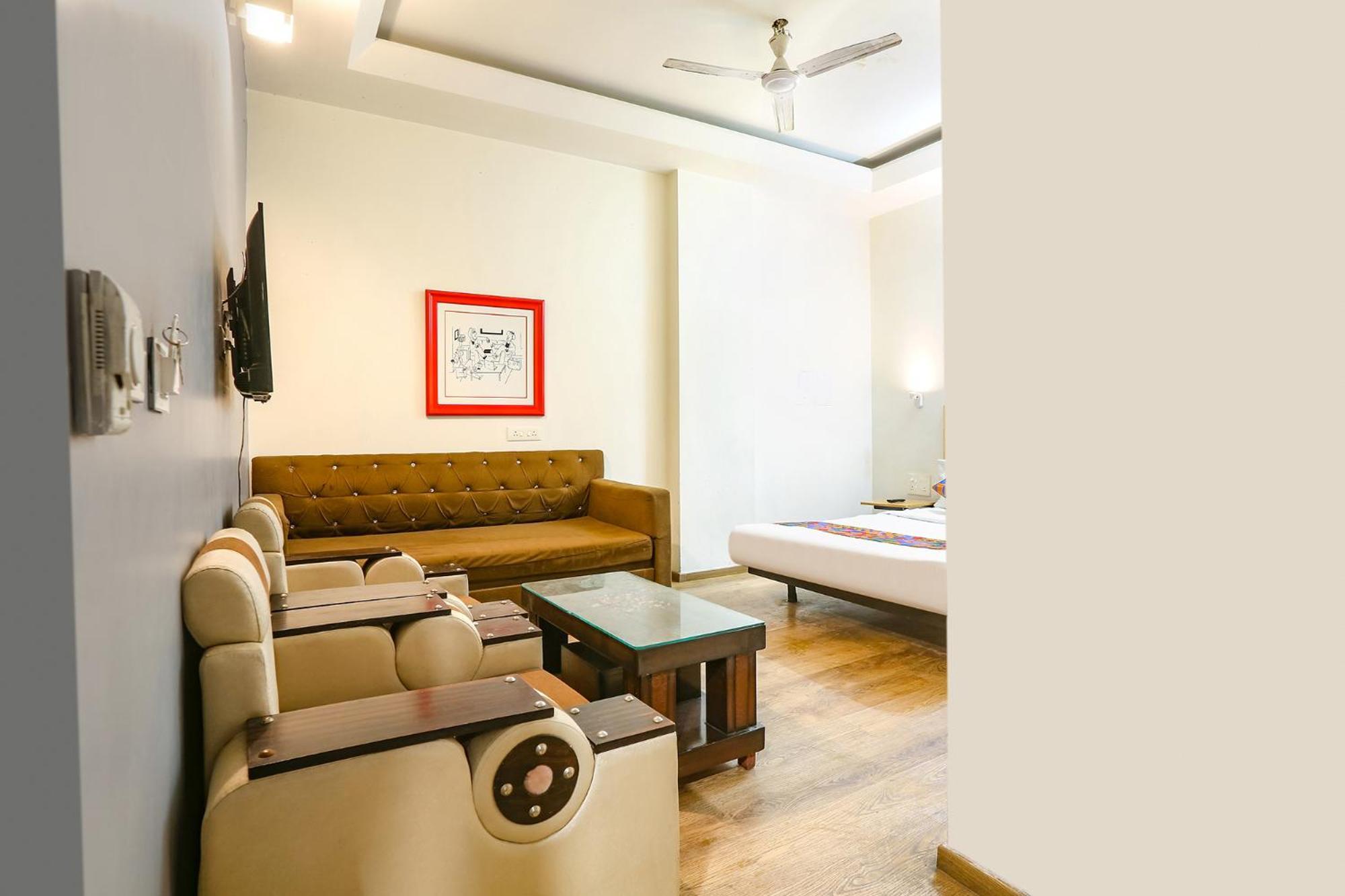 Fabhotel Sky Land Delhi Zewnętrze zdjęcie